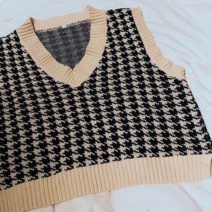 houndstooth sweater vest
